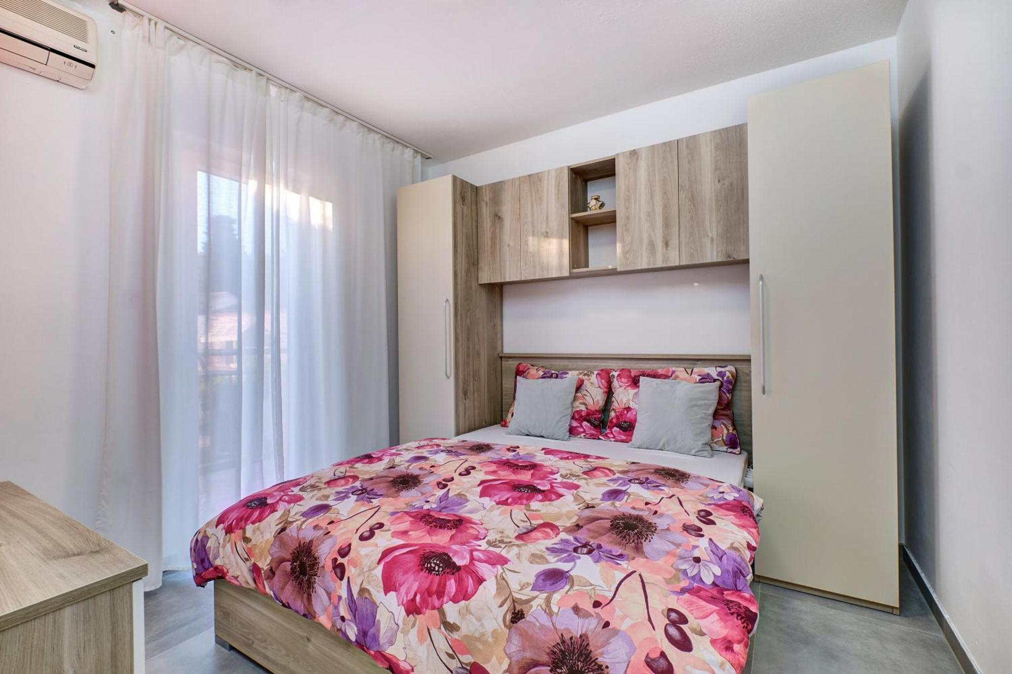 Calma Sea View Rooms Mali Lošinj Exterior foto
